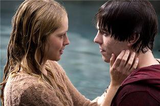 丧尸吃瓜群众,吃瓜群众如何自保？